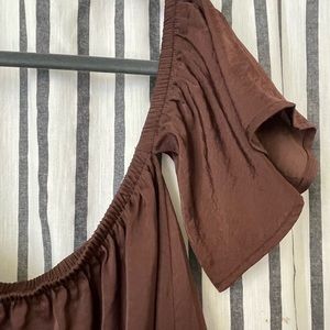 American eagle off the shoulder top